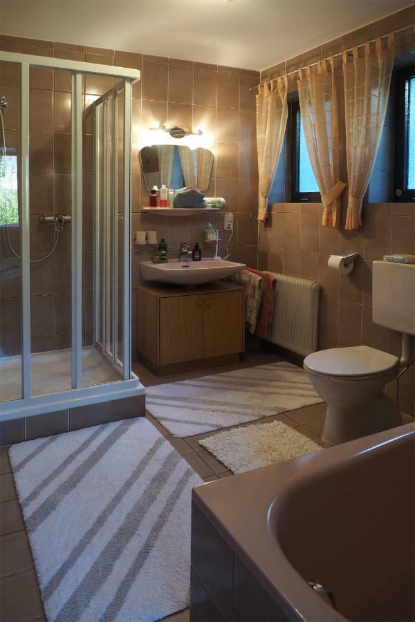 Gaestehaus Kratzer Virgen Extérieur photo